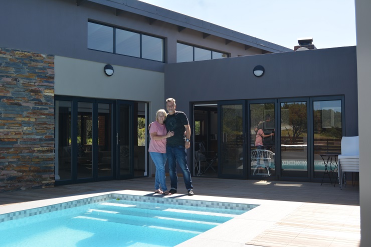 Etienne and Corliet Conradie were delighted with how the plot and plan option unfolded during the construction of their home on the Sardinia Bay Golf & Wildlife Estate